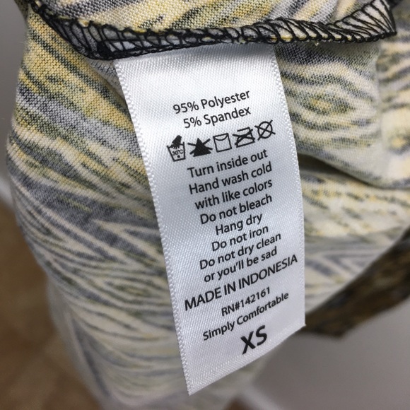 LuLaRoe Carly Dress - Picture 6 of 6